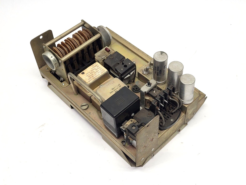 Honeywell R4181A-1034 Flame Safeguard and Control Module