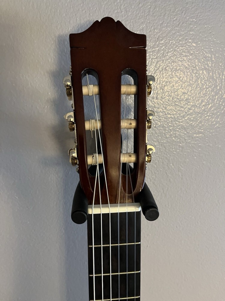 Yamaha C40 Classical Guitar