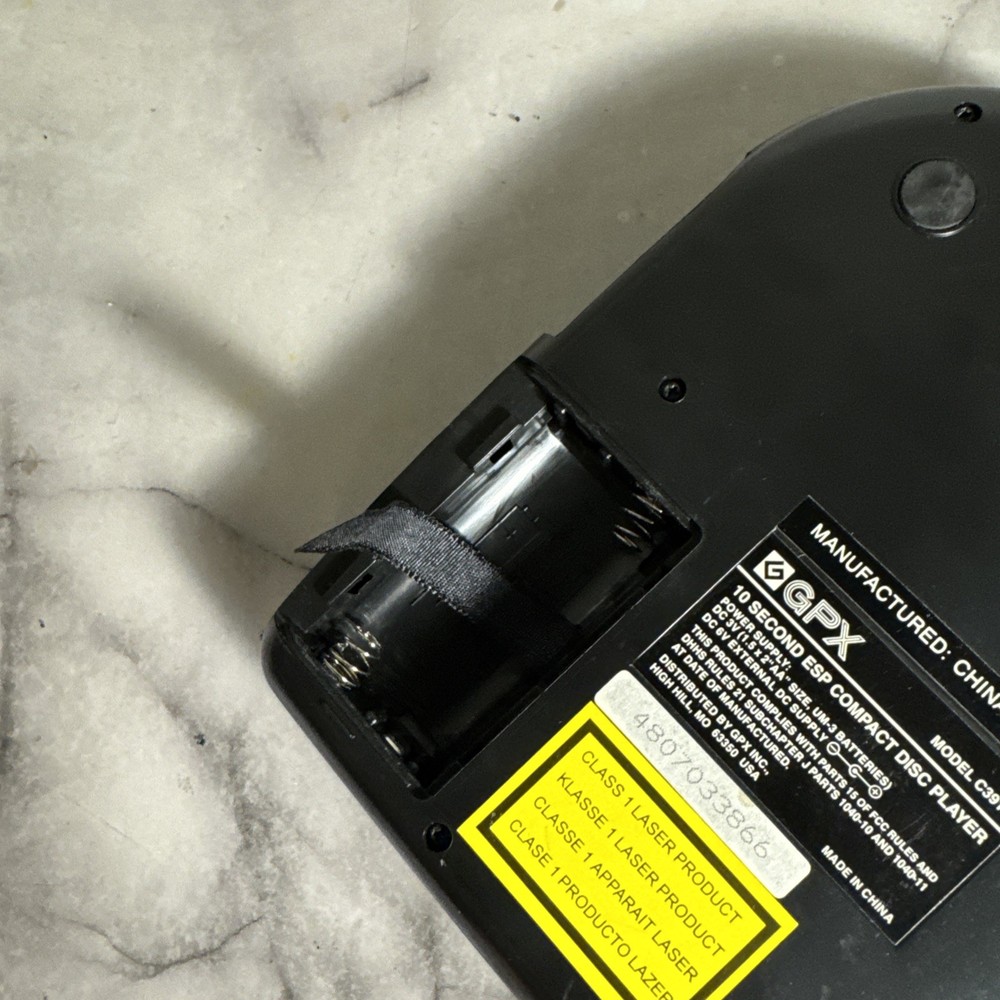 GPX Model C3914 Portable CD Disc Player 10 Second Esp Tested