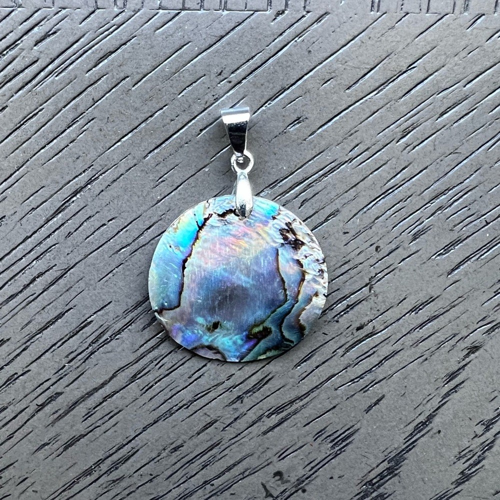 Abalone pendant