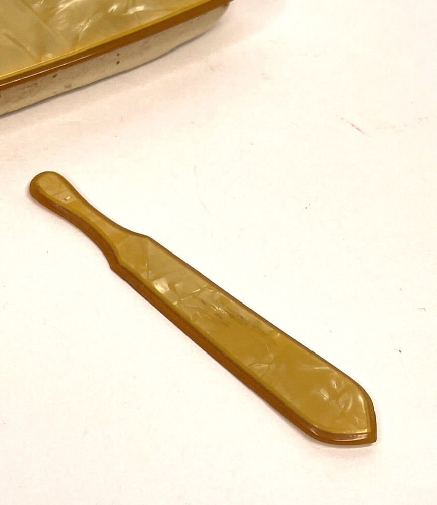 Bakelite Pearlized Celluloid Finger Buff & Cuticle Tool - Antique