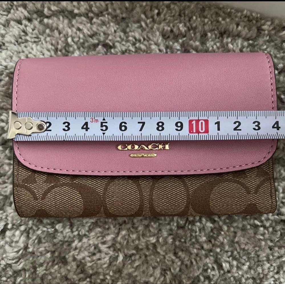 Sale New COACH Tri-Fold Wallet