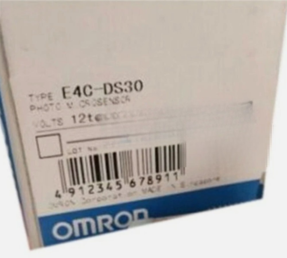 1PC New FOR OMRON E4C-DS30 E4CDS30 Ultrasonic Sensor amk@106