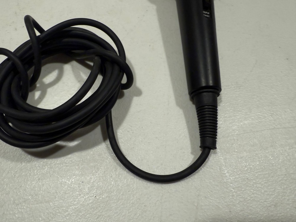 Lasonic Dynamic Vocal Instrument Undirectional Microphone