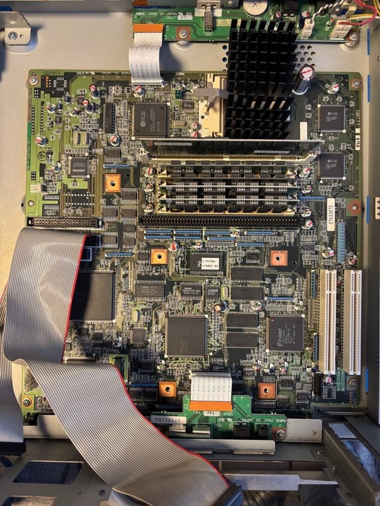 NEC PC-9821 Xa10 Vintage Computer Main Unit Only