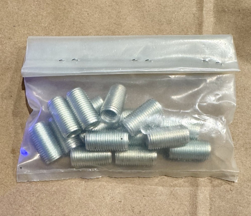 Autolinea Vtg Bug Bus Ghia VW 10mm Case Saver Head Stud inserts Set 16pcs