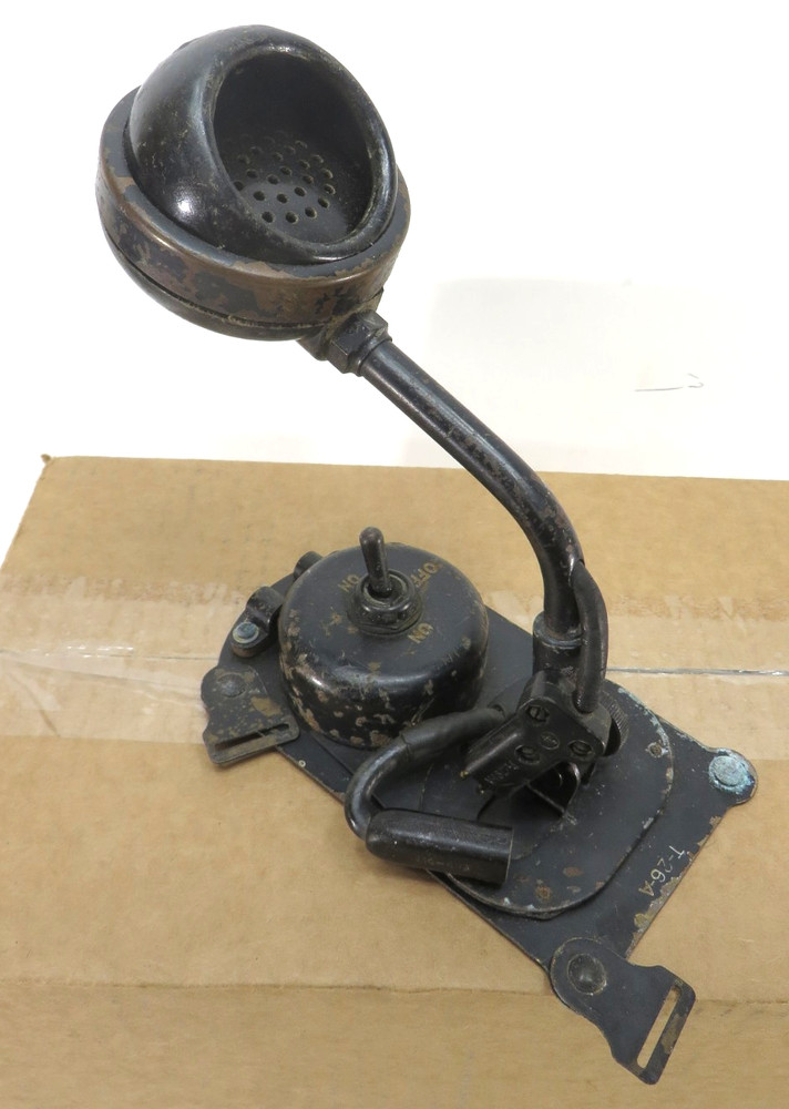Vintage Bell Telephone Switchboard Operator Chest Microphone (69)
