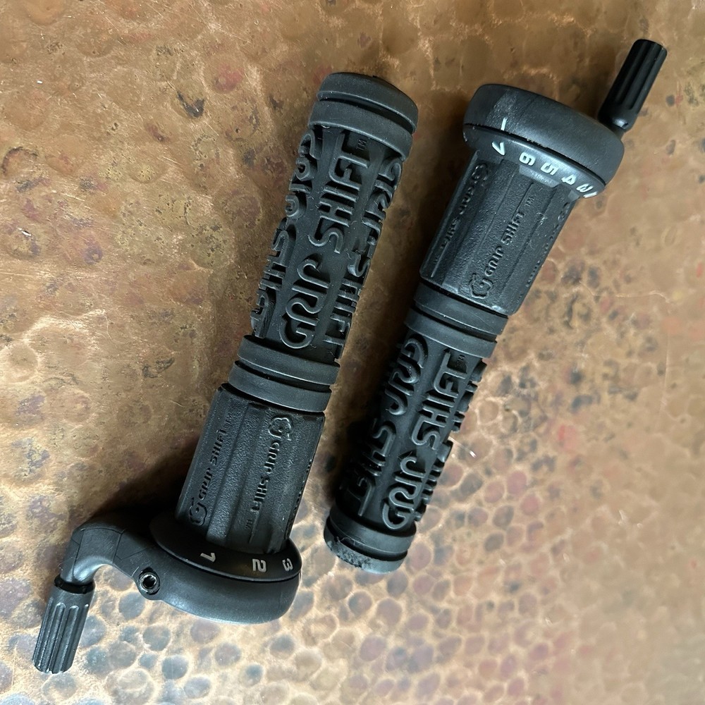 Grip Shift MRX100 3x7 Twist Shifters Working Great! Complete Includes Washers.
