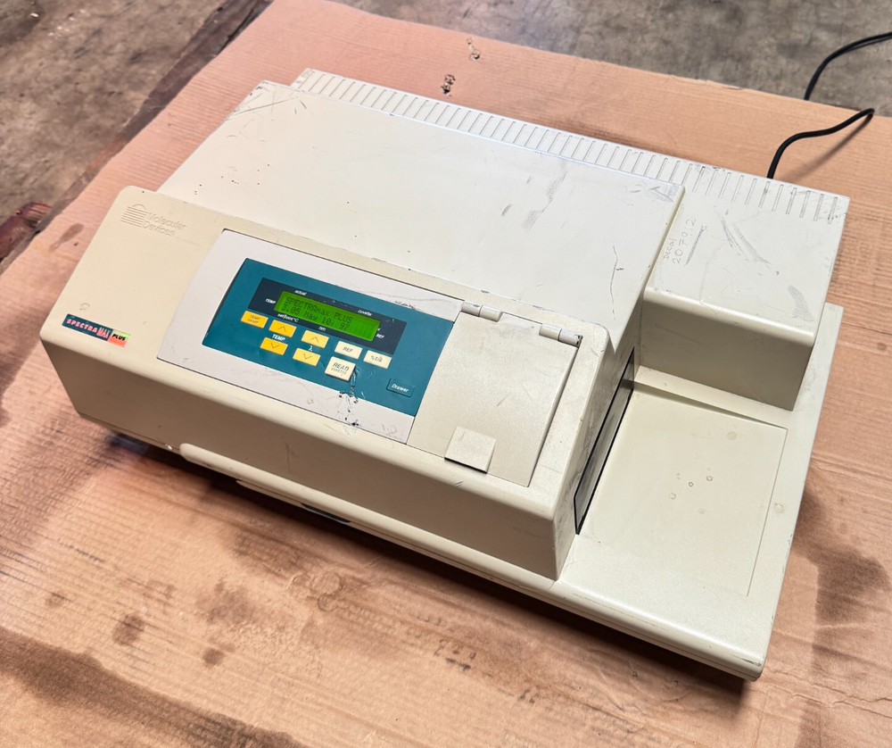 Molecular Devices Spectra Max PLUS Microplate Spectrophotometer | Sold As Is