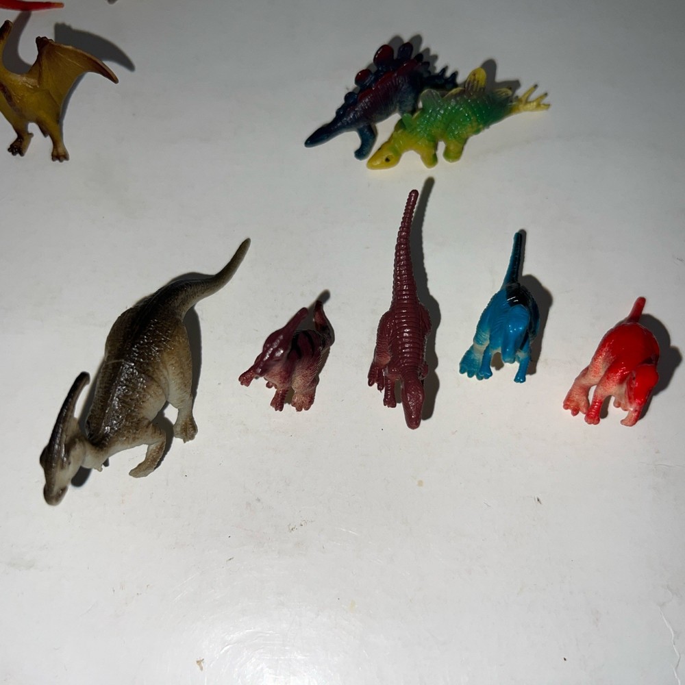 Lot Of Mini Hard Plastic Dinosaurs