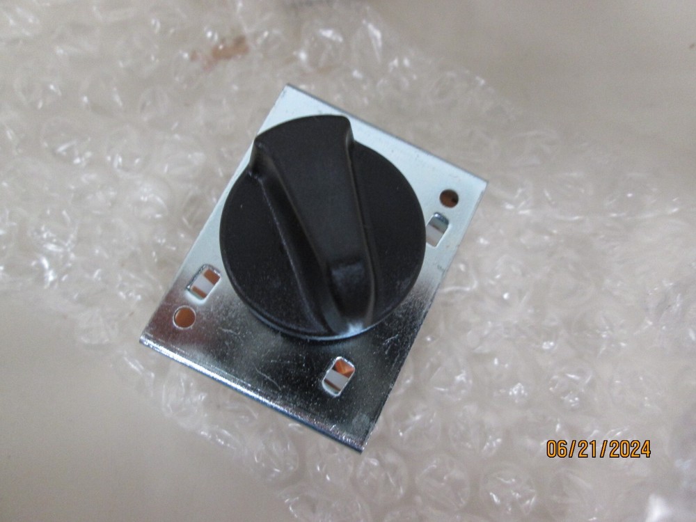 SERVICE FIRST SWITCH : FAN SPEED CONTROL (SWT02594) A