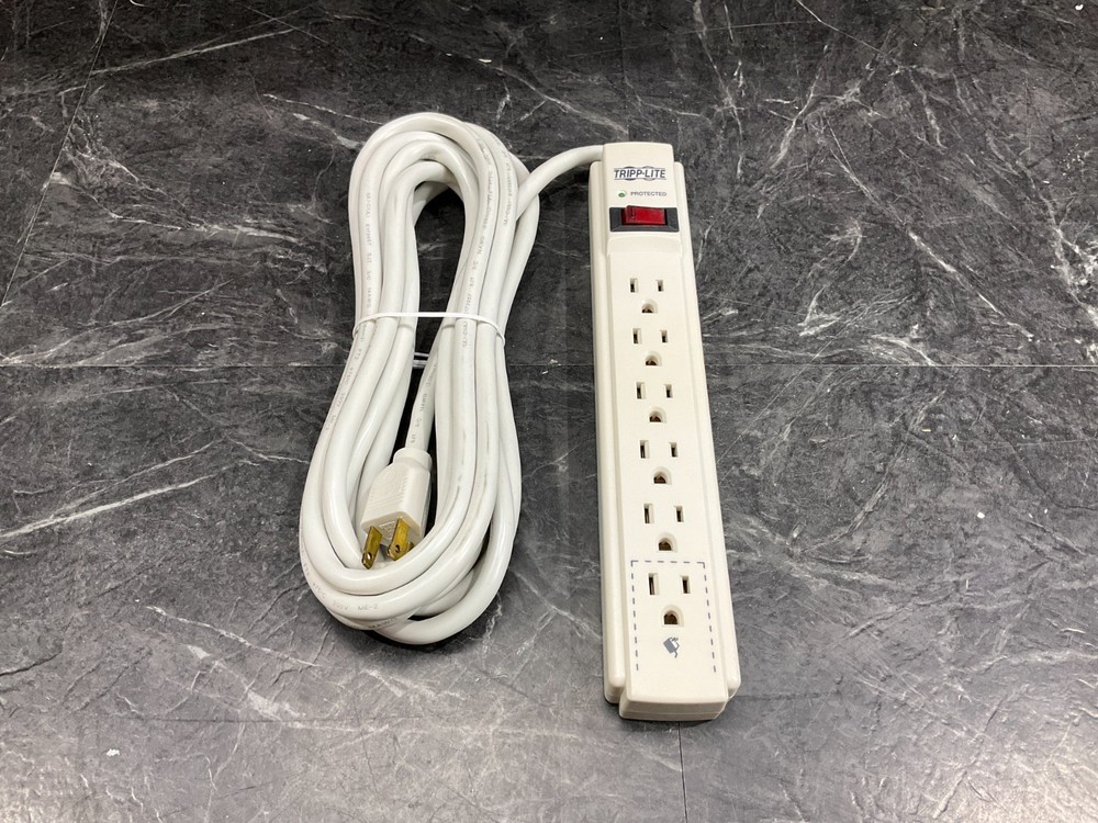 Tripp Lite Protect-IT Surge Protector TLP615 ✅❤️️✅❤️ OPEN BOX ✅❤️️✅❤️