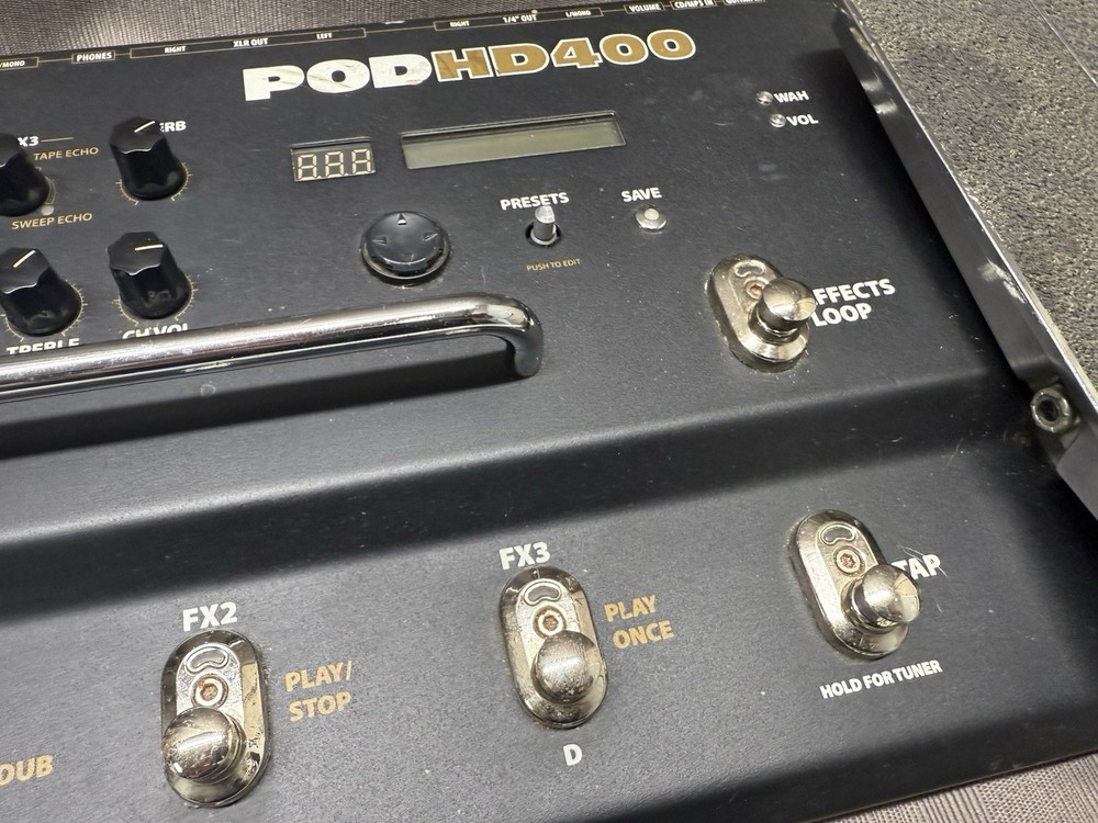 LINE6 POD HD400 Multi-Effects Processor (USED)