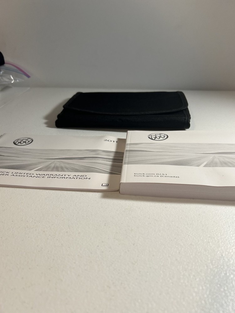 2011 Buick Regal Owner Manual Set