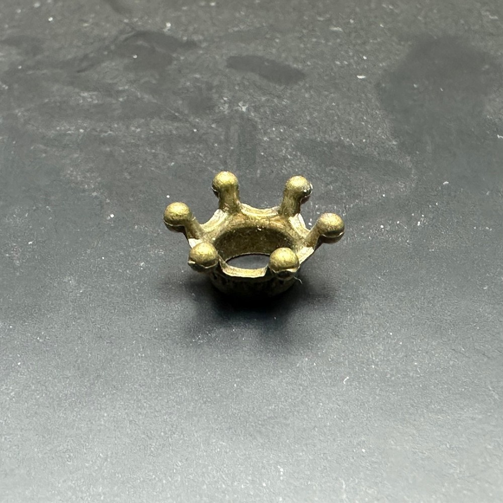 Metal crystal small ball base