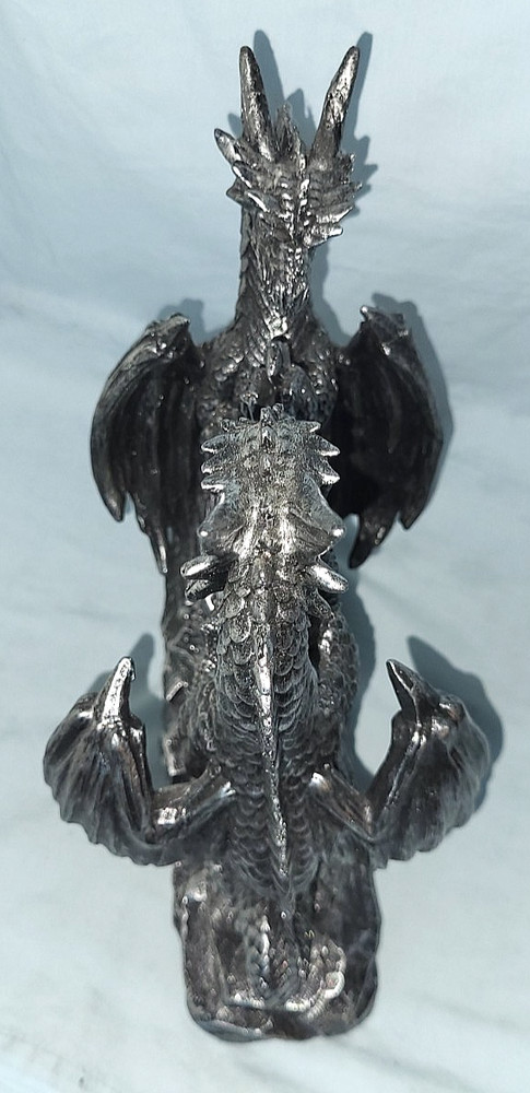DWK Gothic Twin Dragons Table Clock