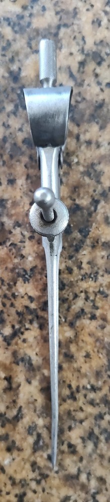 🗽VINTAGE DIVIDER 4" WELL BUILT NOT JUST A FLAT STICK PIECE