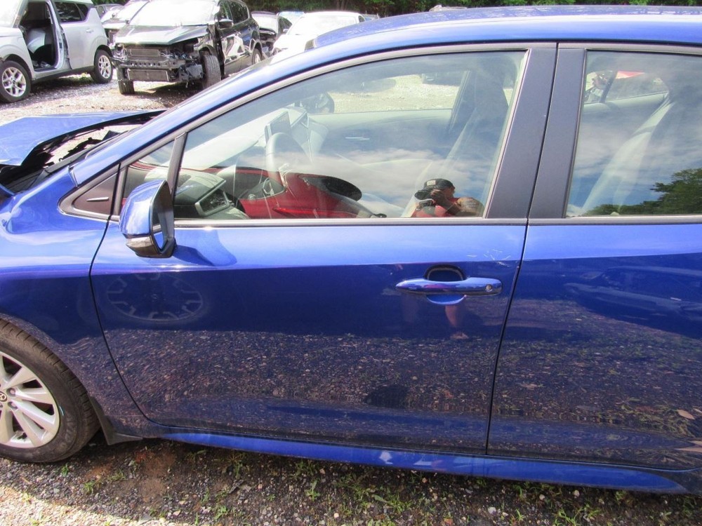 COROLLA 2023 Glove Box 1056843