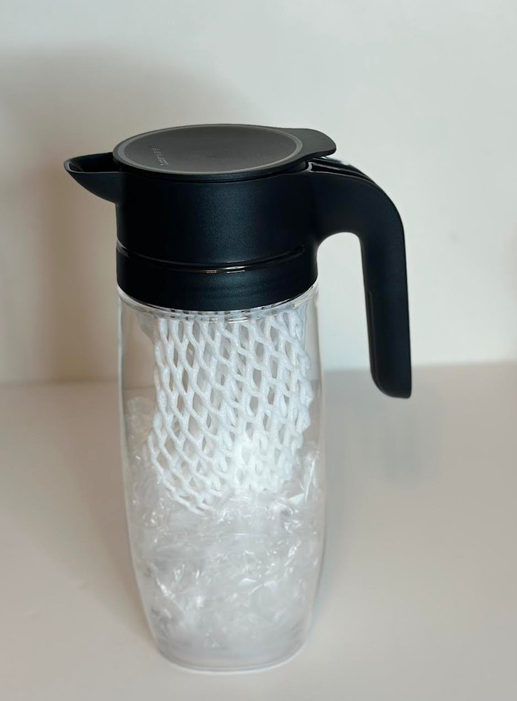 TUPPERWARE CLEARLY ELEGANT PITCHER NEW 1.7L