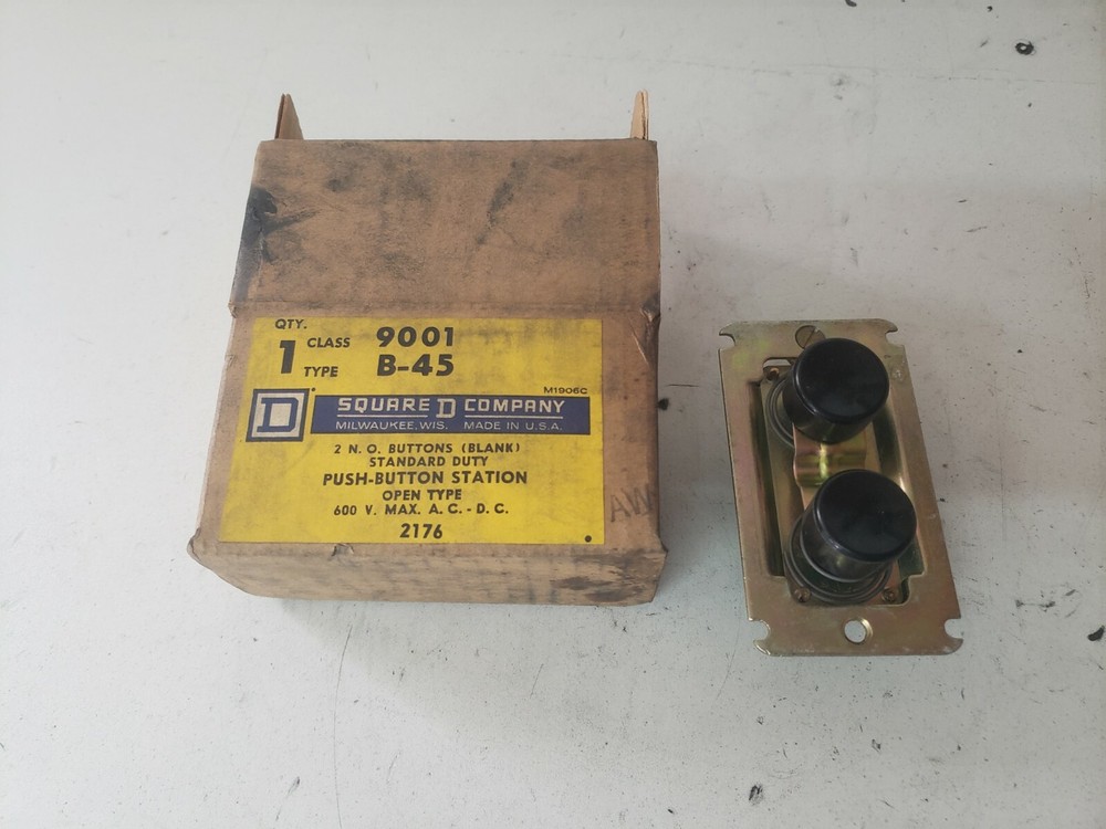 NOS Square D 9001 B-45 Pushbutton Station