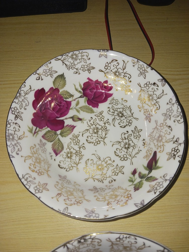 Rose/gold bone china bowl set