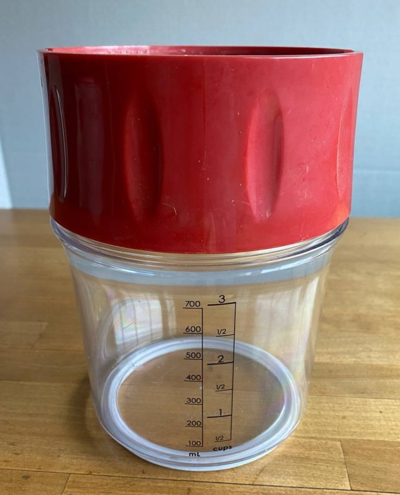 Progressive Measuring Sifter Plastic Metal Missing Details