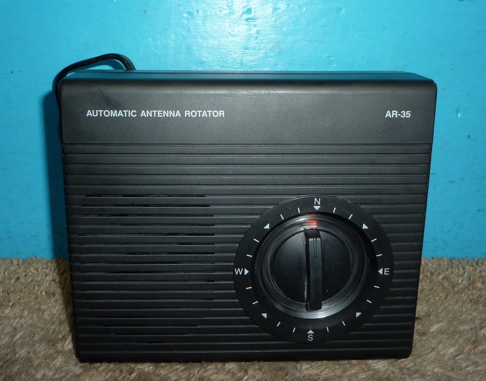 Hy-Gain Automatic Antenna Rotator Control Unit AR-35 Model AR-303 3 Wire