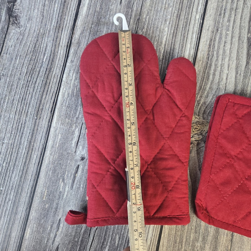3pc Holiday Oven Mitts NEW
