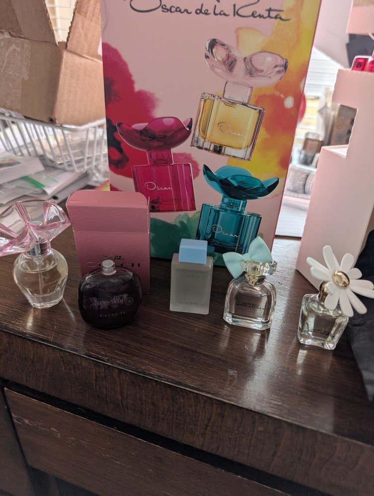 9 New Miniature Perfumes