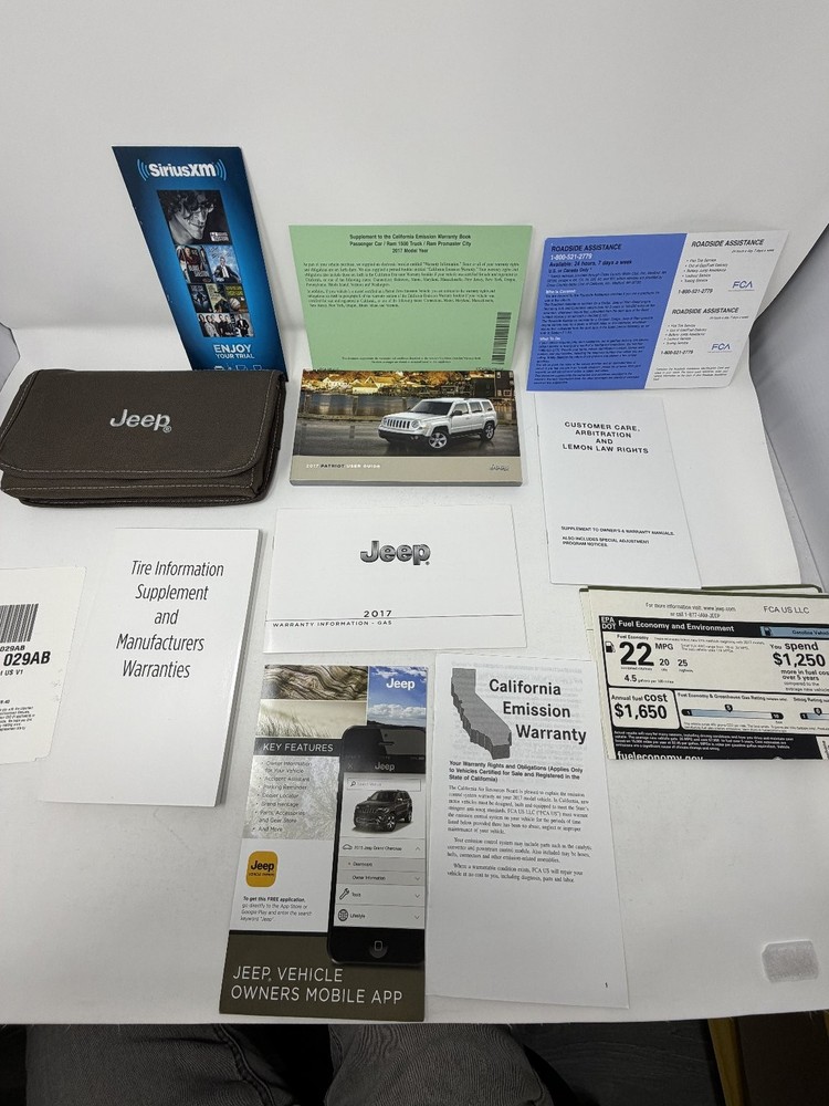 2017 Jeep Patriot Owners Manual OEM Complete Set
