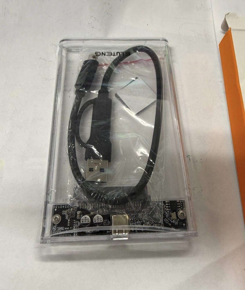 ELUTENG 2.5 SSD Enclosure 5Gbps Hard Drive SATA USB Type C Clear