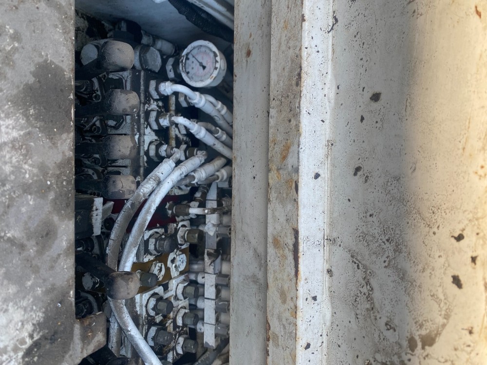 13 ft service bed used