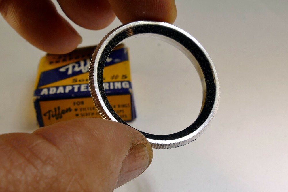 Tiffen series 5 V Filter retaining Ring for filter holder 1 5/16"