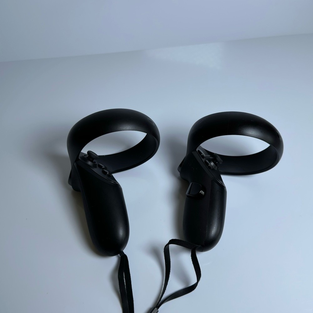 Oculus Rift S PC-Powered VR Gaming Headset Wired Cable Working Tested