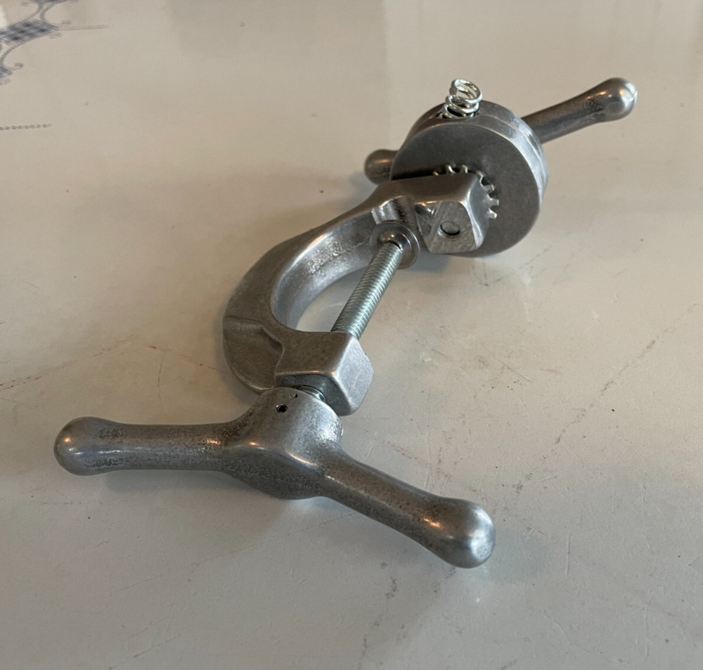 Reflectasol C Clamp in very good condition