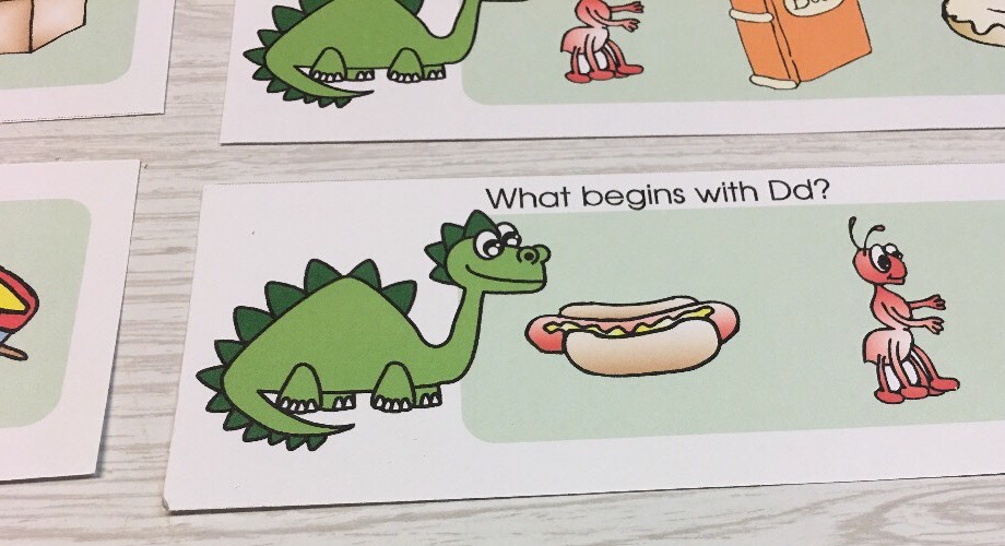 Phonics Dd - What Begins With Dd - Laminated Activity Set - Teaching Supplies