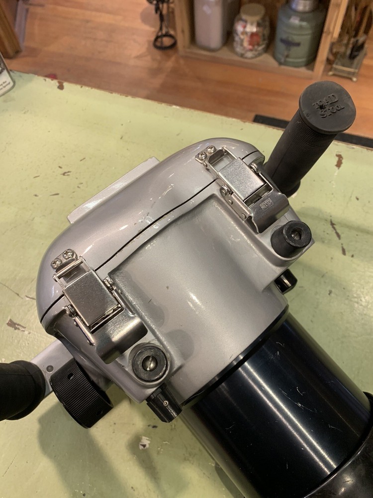 Underwater Scuba camera and flashlight with accessories