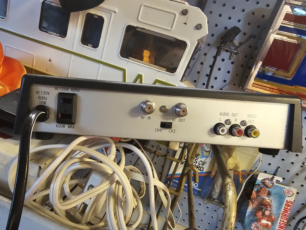 VIEW MASTER VM4000 Remote Control Cable Converter box With Remote