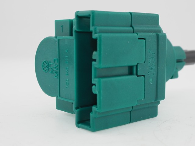 Genuine Audi Switch 1C0-945-511-A-NAR