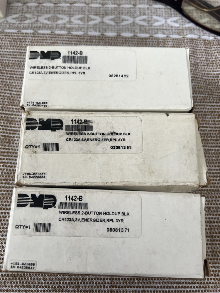 DMP 1142-B Wireless Two Button Transmitter Black