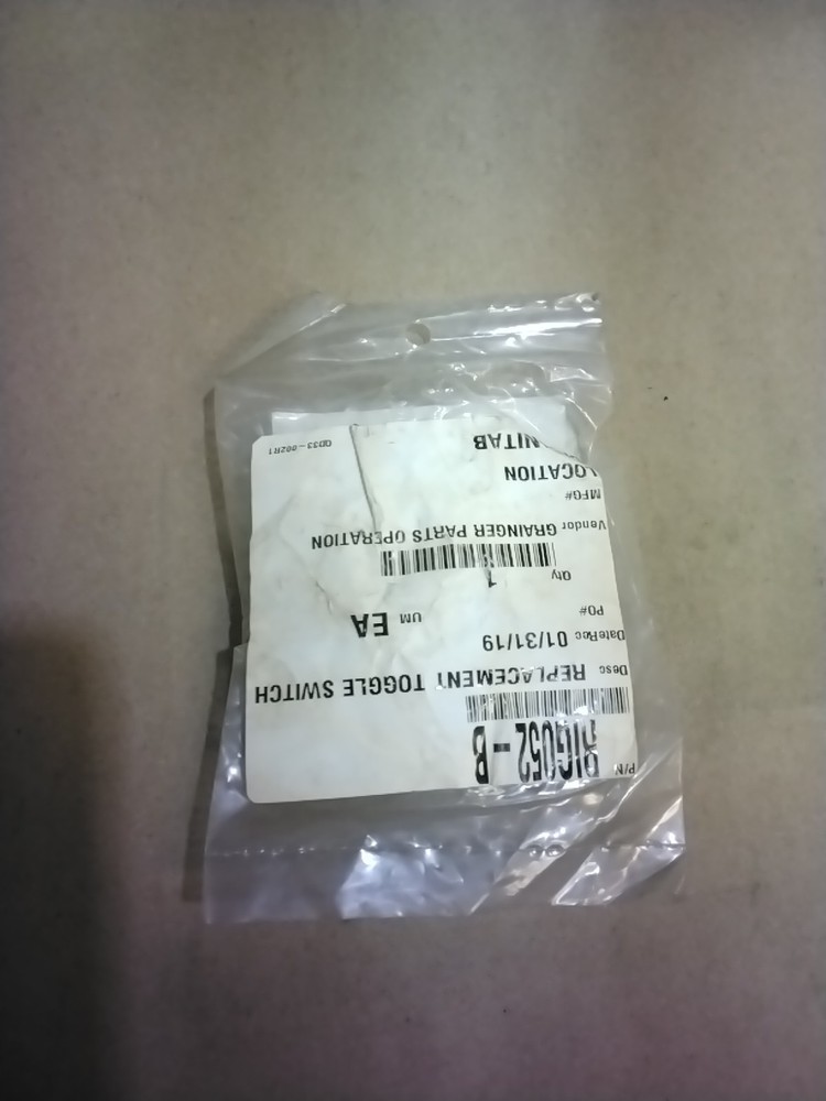 POWER FIRST 2LMZ8 Toggle Switch