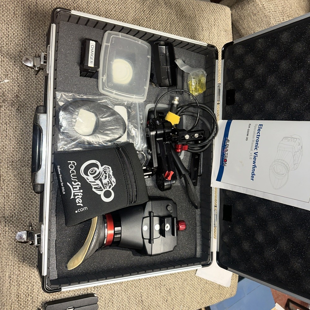 Alphatron EVF-035W-3G Electronic Viewfinder