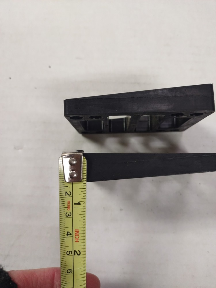 Skateboard 1/2" Angled Risers Rubber One Pair