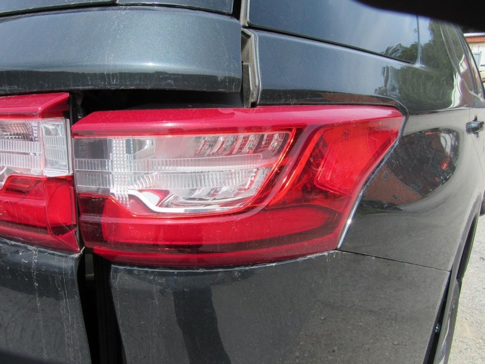 TRAVERSE 2021 Glove Box 1070049