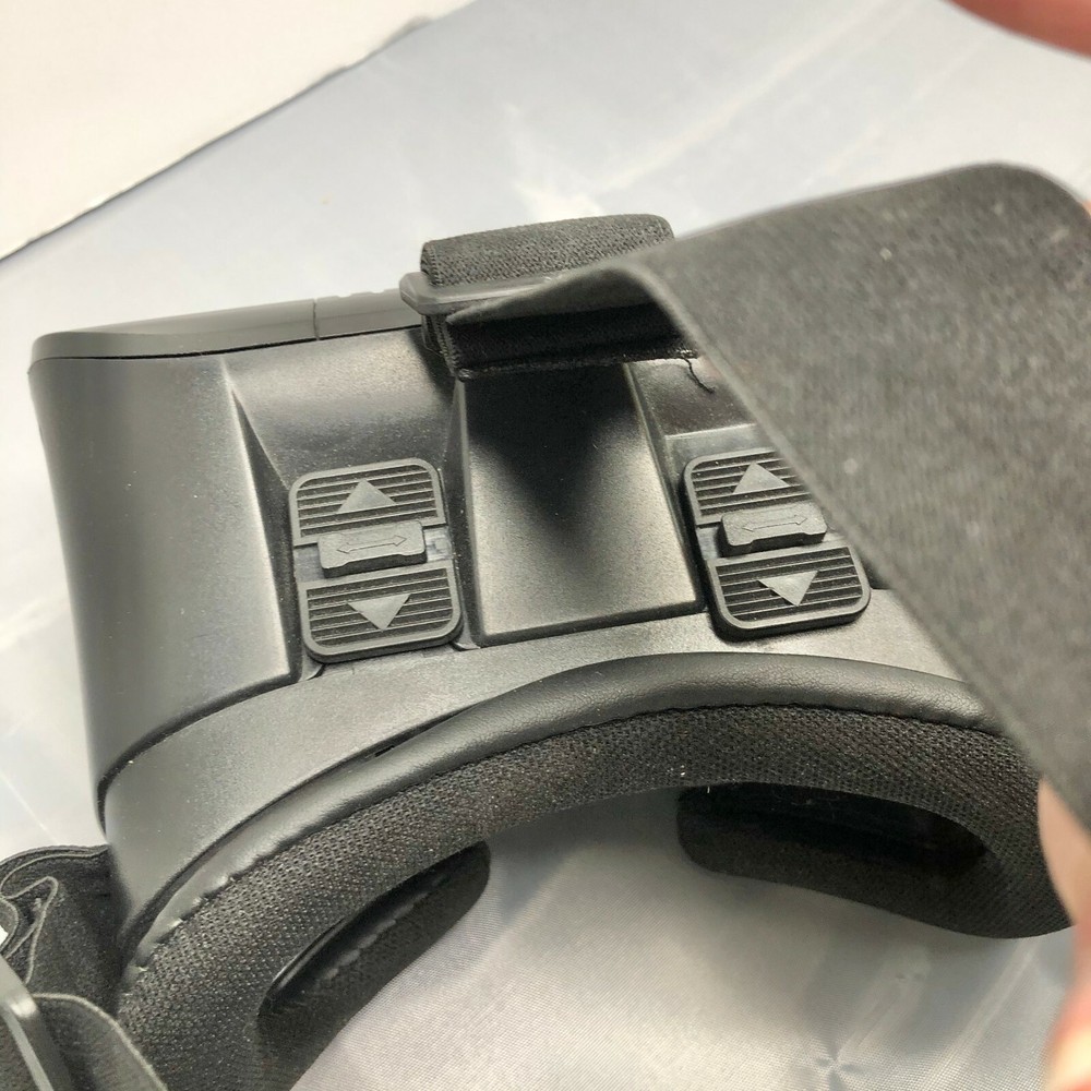 EVO Virtual Reality Headset for Smartphones Gaming