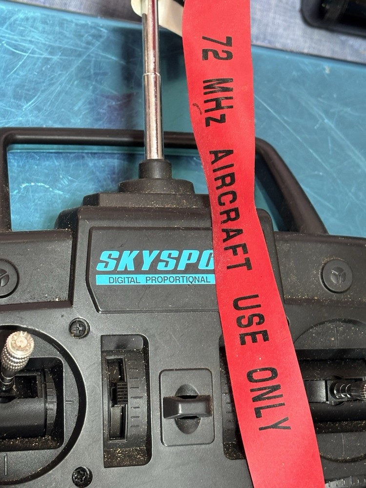 Futaba Skysport T4YBF Transmitter Airplane Remote Control System