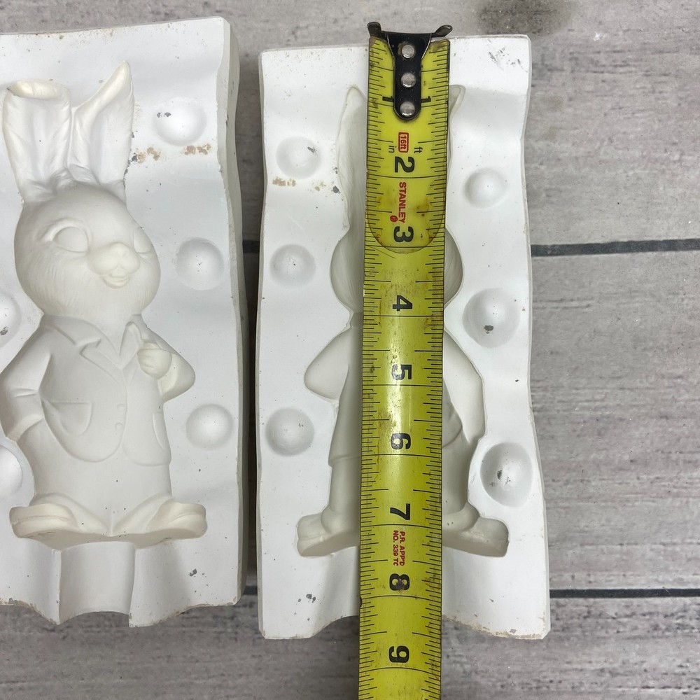 Conklins Ceramic Slip Casting Mold Mr. Bunny S+M Figurine #407
