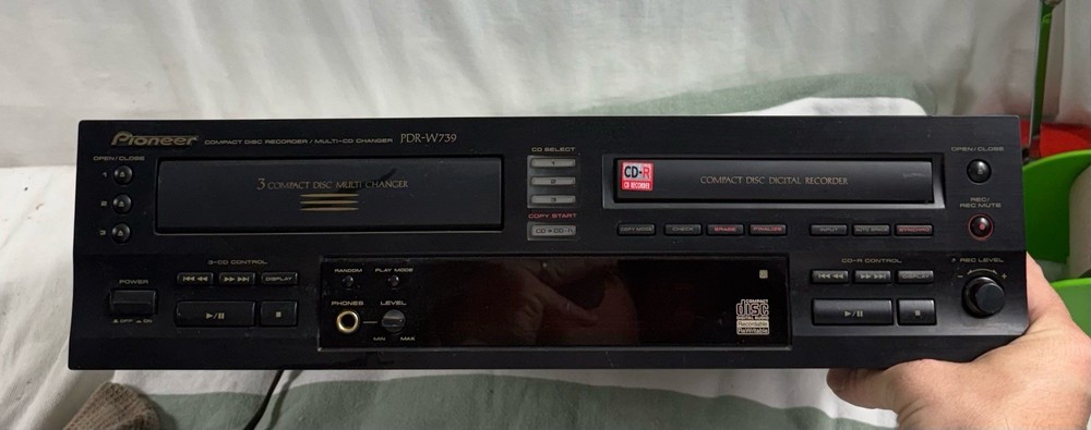 Pioneer PDR-W739 Compact Disc Recorder & Multi-CD Changer