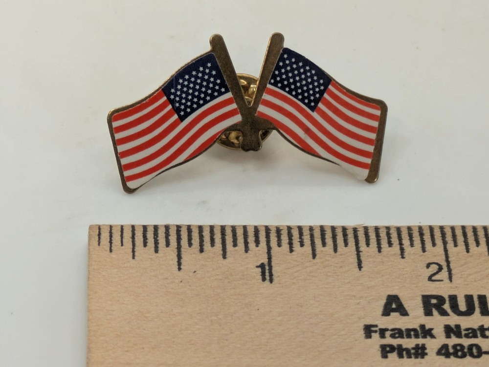 Dual American Flags Lapel Pin