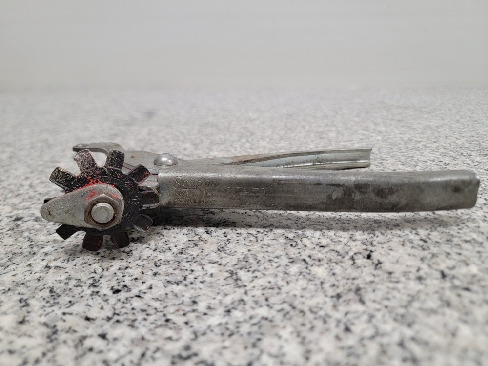 Vintage Snap On CF71 Spark Plug Gapping Tool Speed Gapper